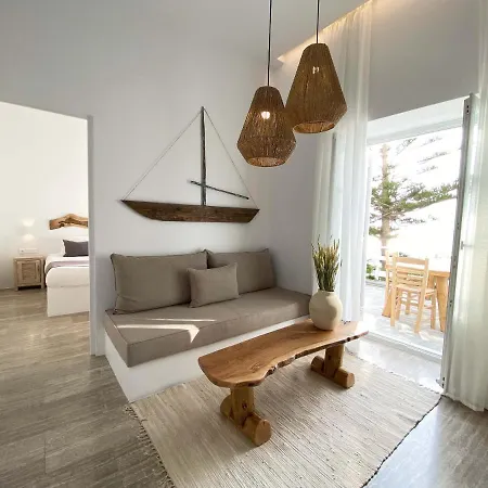 Lyra Seafront , Paroikia Town Center Prázdninový dům