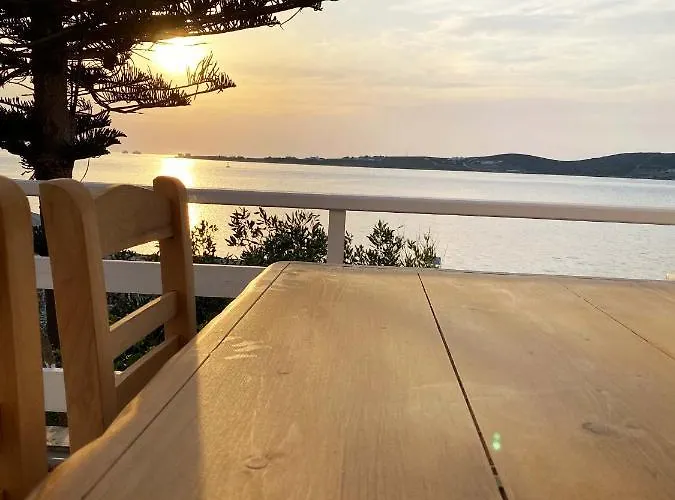 Holiday home Lyra Seafront , Paroikia Town Center *