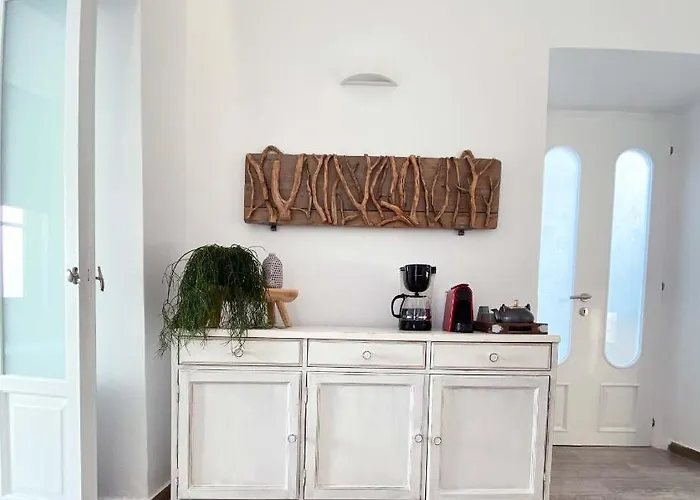 Lyra Seafront , Paroikia Town Center Holiday home *